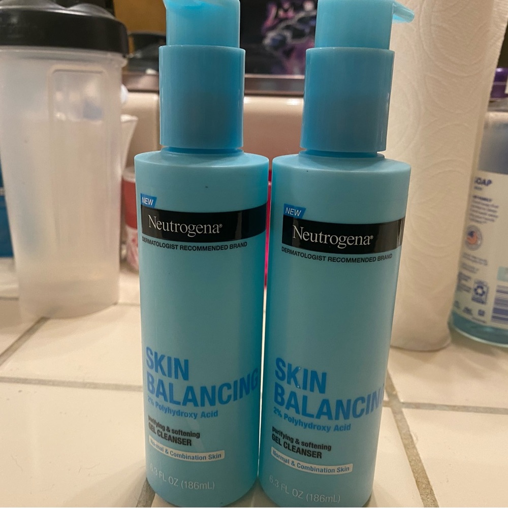 Neutrogena Face Wash: 2 ct